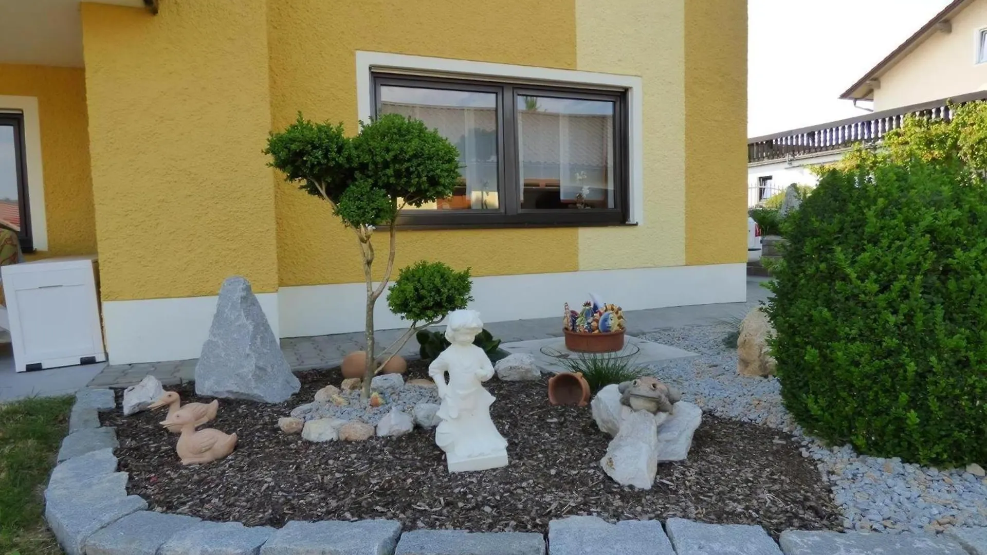 Komfortable Ferienwohnung Mit Garten Und Grill Gleißenberg Apartment