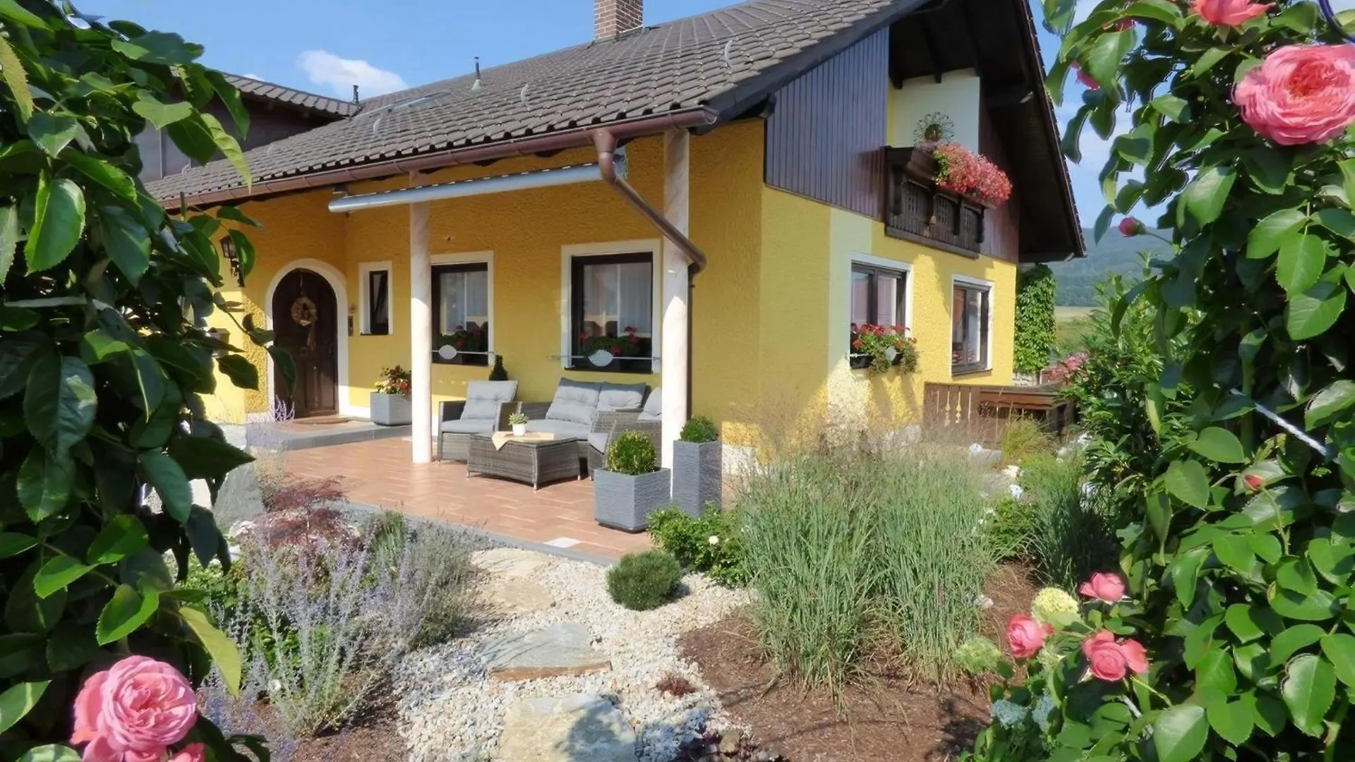 Komfortable Ferienwohnung Mit Garten Und Grill Gleißenberg Deutschland